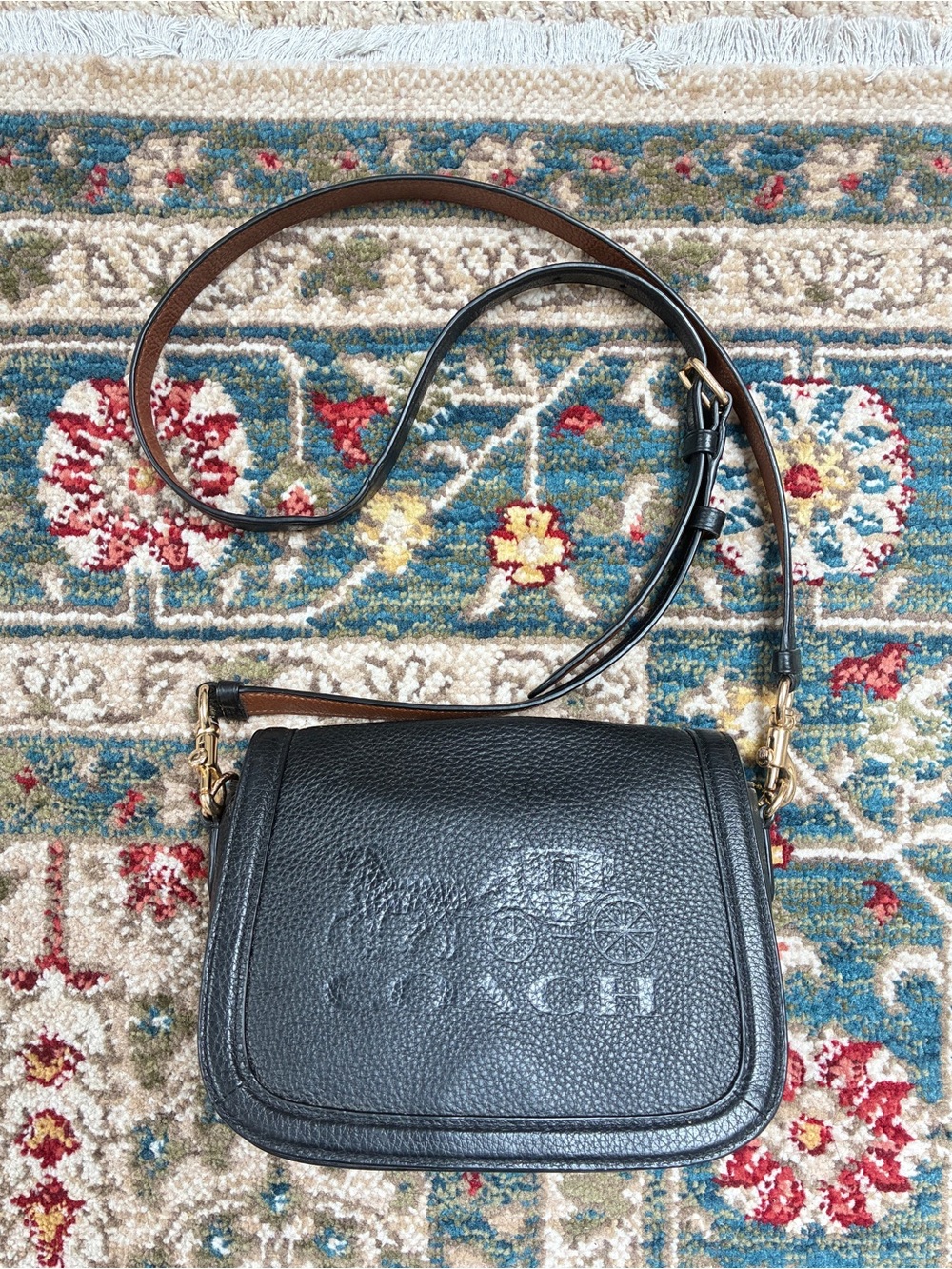 Coach Black Leather HorsCoach Black Leather Horse and Carriage Logo Shoulder Bag